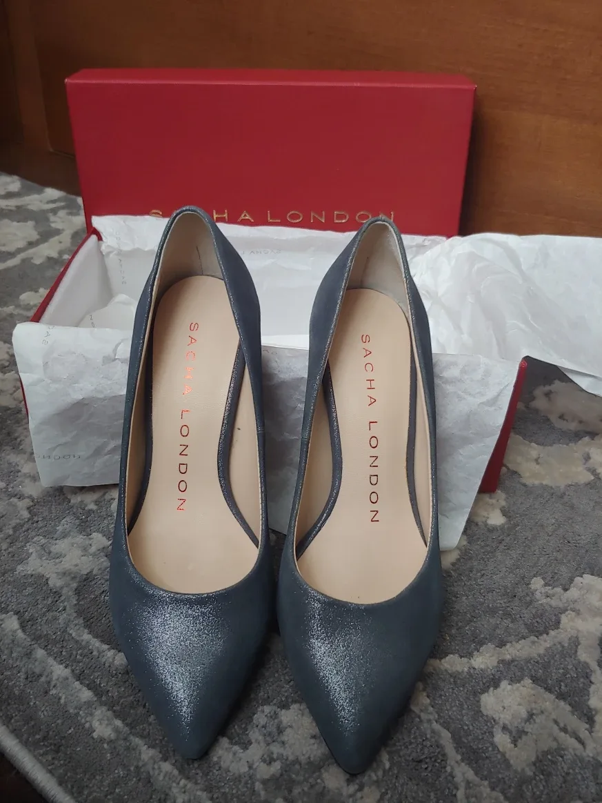 Sacha London Women's Grey Glitter Pointed-Toe Heels - Size 7 image indicator(3)