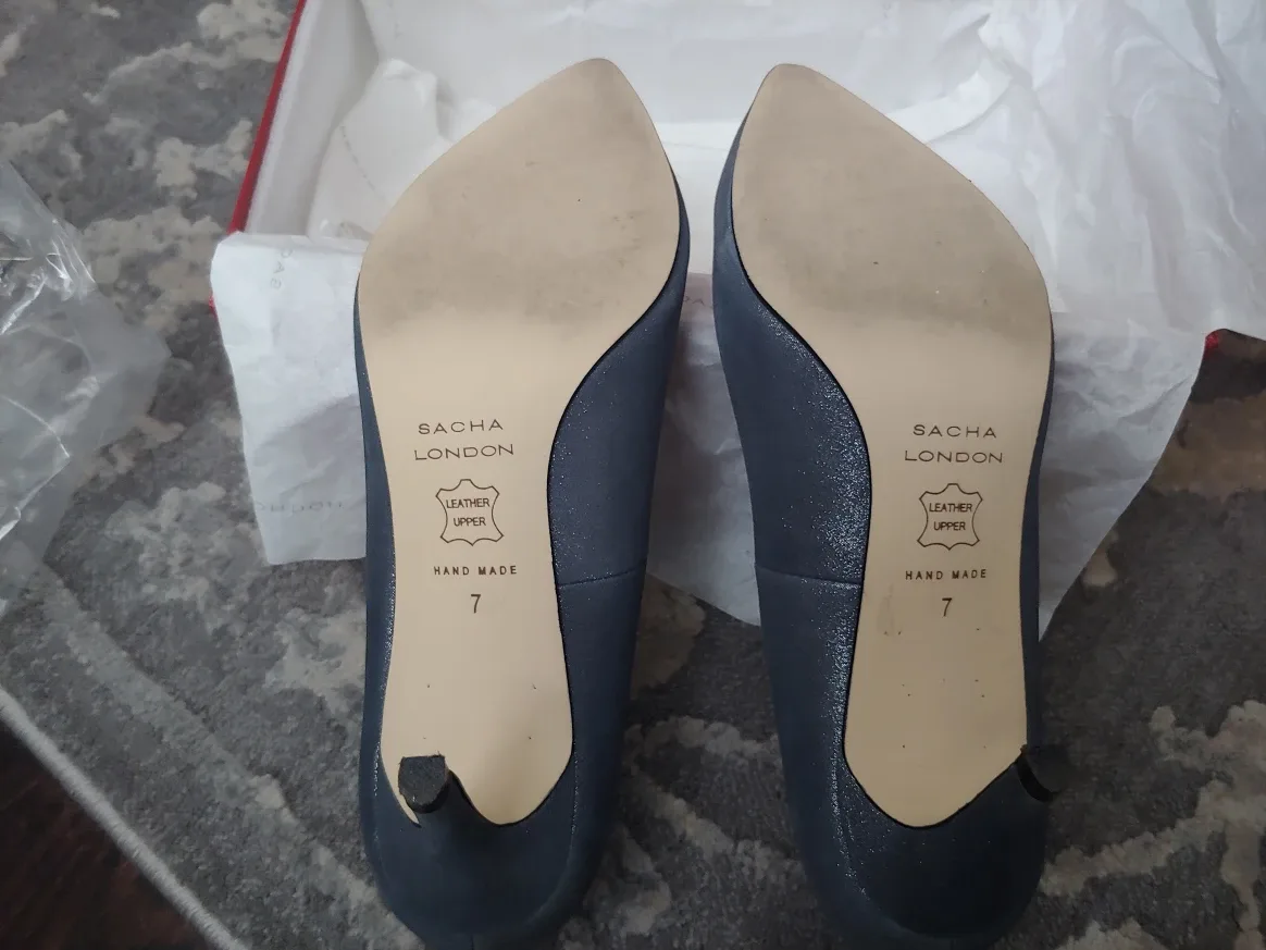 Sacha London Women's Grey Glitter Pointed-Toe Heels - Size 7 image indicator(4)