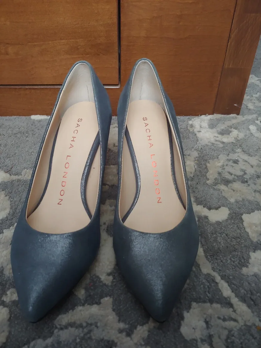 Sacha London Women's Grey Glitter Pointed-Toe Heels - Size 7 image indicator(5)