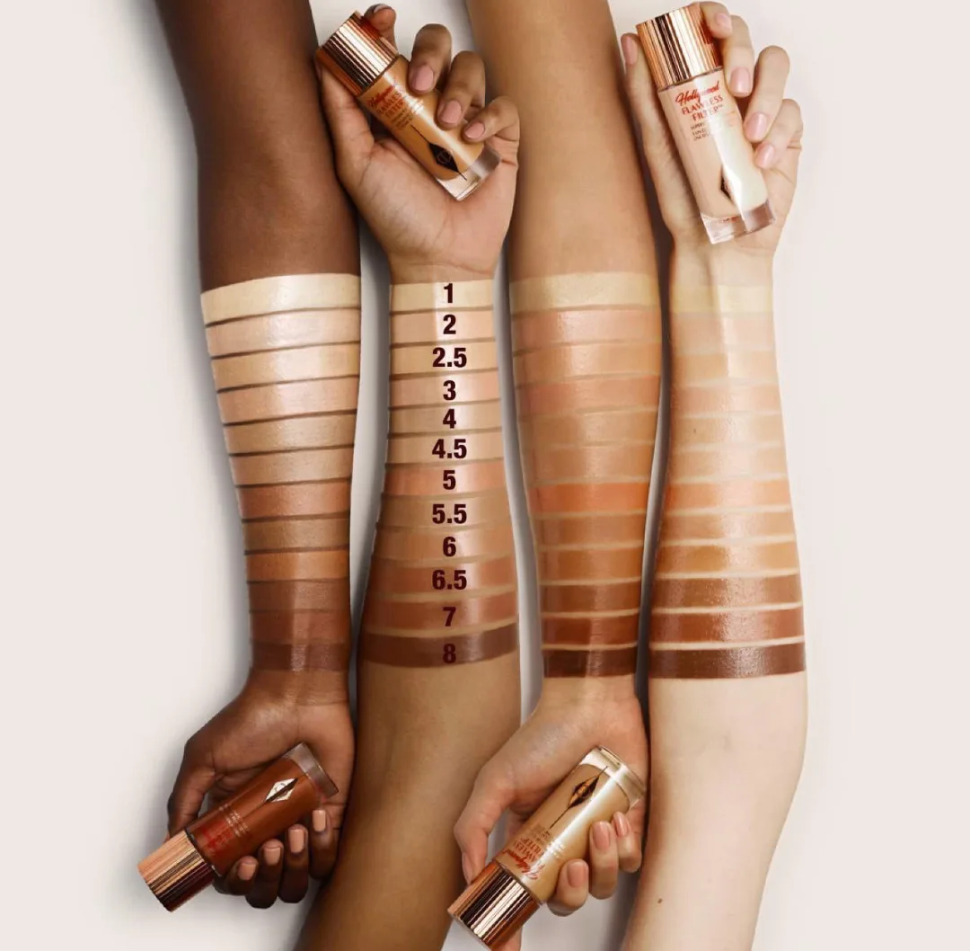 Charlotte Tilbury Hollywood Flawless Filter - Shade 4 Medium image indicator(5)