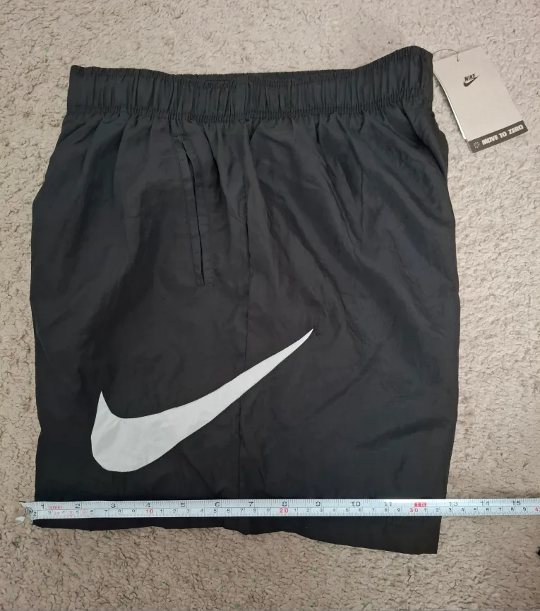 Nike Sportswear Move To Zero Woven Shorts image indicator(2)
