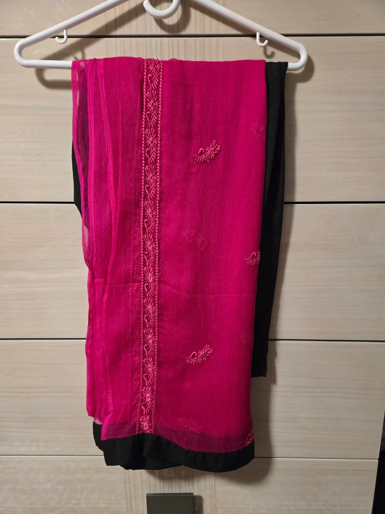 Beautiful Pink and Black Pakistani Shalwar Kameez image indicator(3)