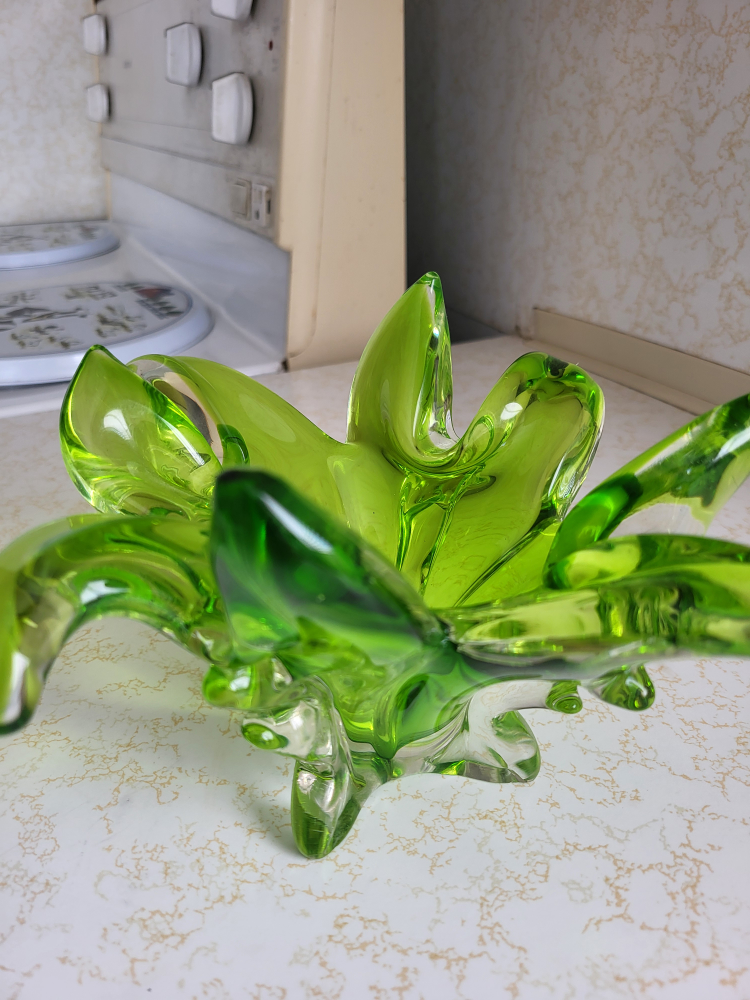 Vintage Green Glass Bowl - photo 2