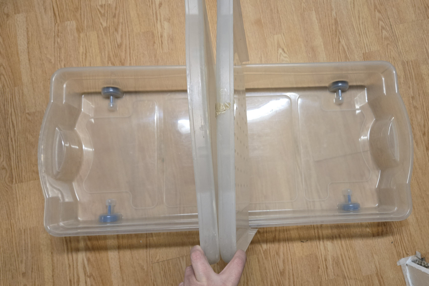 Rubbermaid under bed storage tote - photo 4