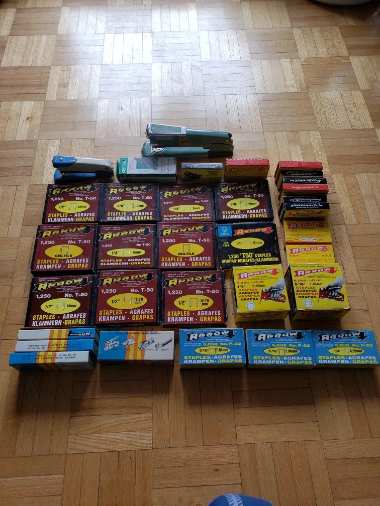Vintage Arrow Staplers and Staples Bulk Lot image indicator(3)