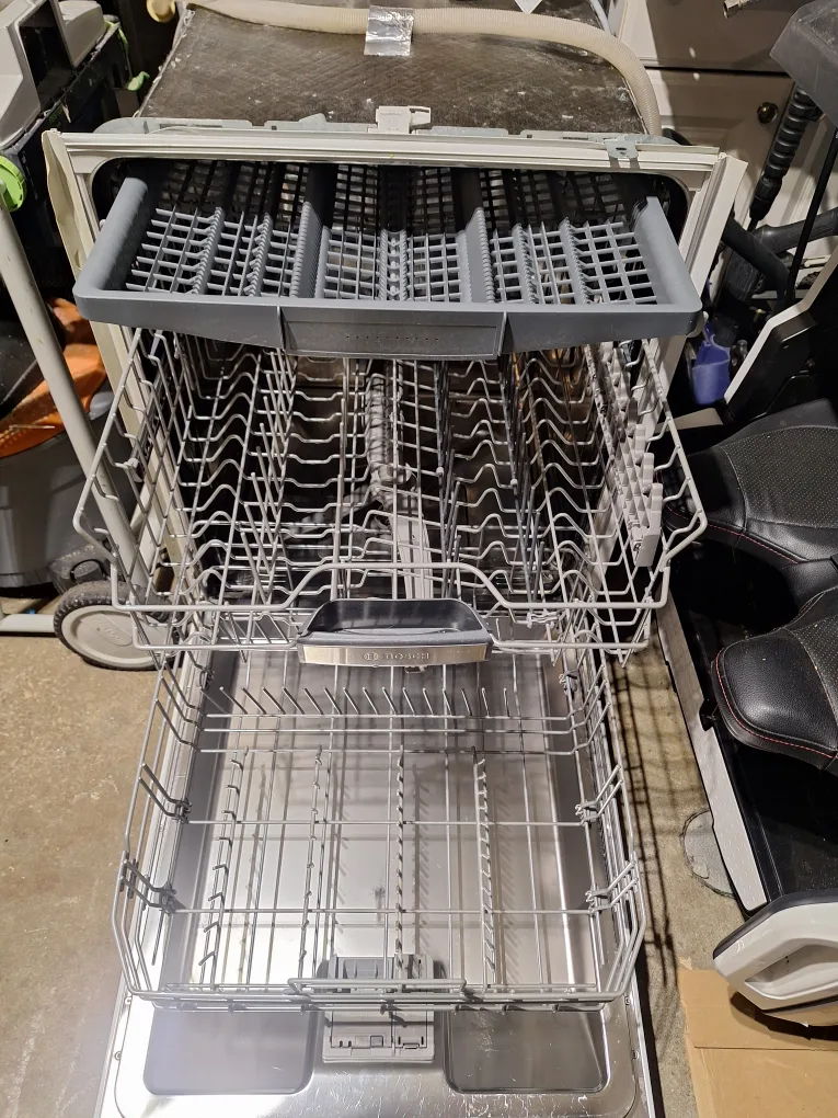 Bosch Dishwasher - White image indicator(5)