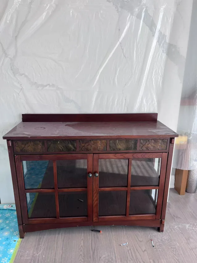 Dark Wood Curio Cabinet with Glass Doors image indicator(4)