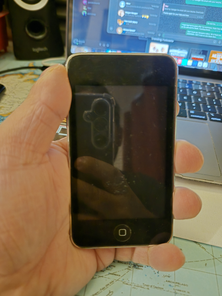 Apple iPod Touch (2nd Generation)