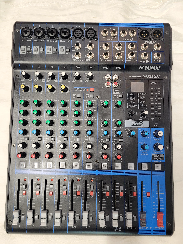 Yamaha MG12XU 12-Channel Mixer