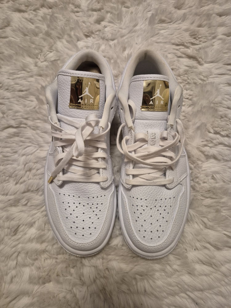 Women's Nike Air Jordan 1 Low Gold Accents - photo 2