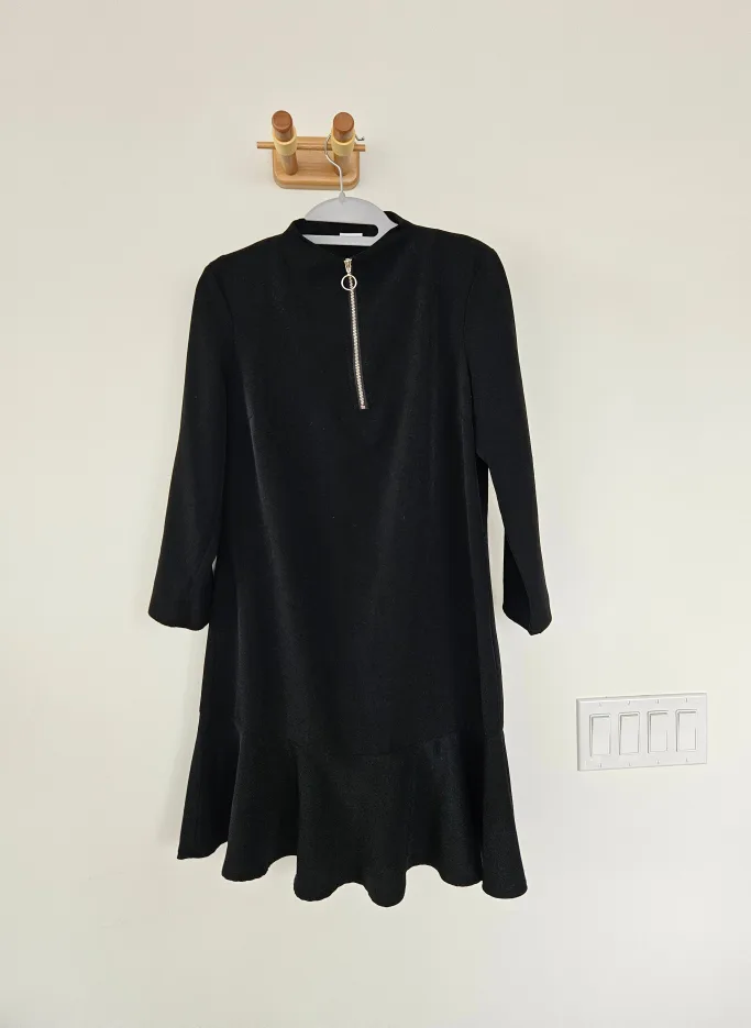 Jacqueline de Young Danish designer dress thumbnail