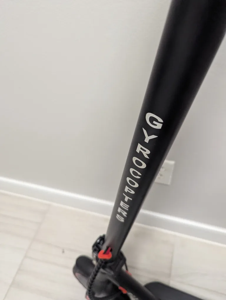 Fly On Wheels Electric Scooter image indicator(7)