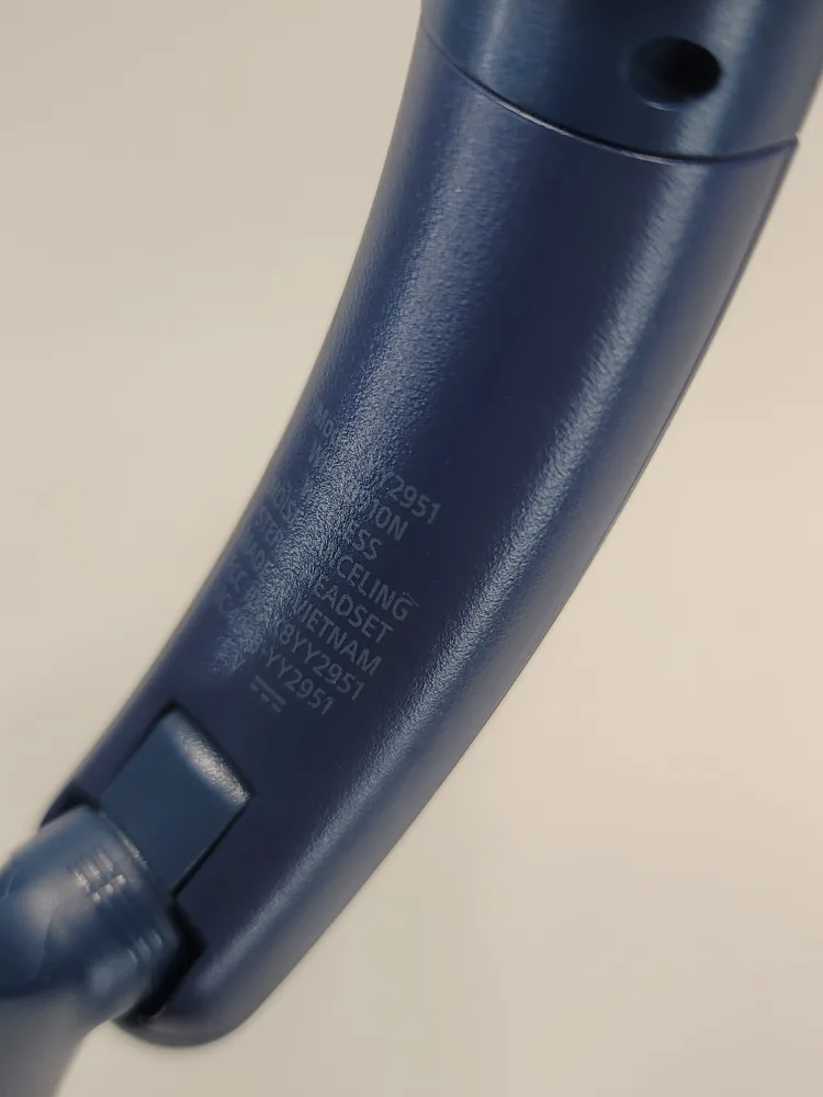 Sony WHX-910N Wireless Noise Cancelling Headphones - Navy Blue image indicator(9)