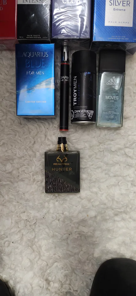 Men's Fragrance Collection - Variety of Brands and Scents image indicator(2)