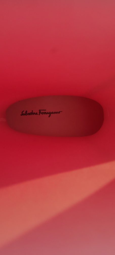 Salvatore Ferragamo Pink Rubber Rain Boots - Size 8 - photo 5