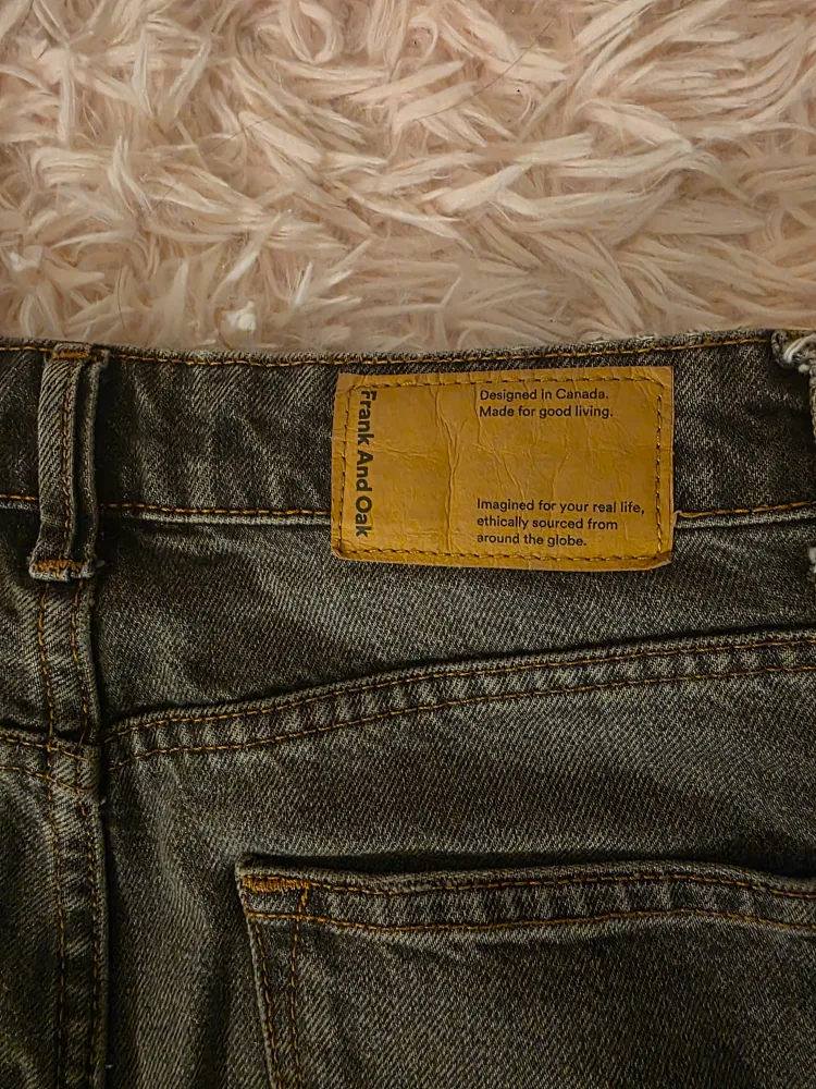 Frank And Oak Size 26 Dark Gray Jeans image indicator(3)