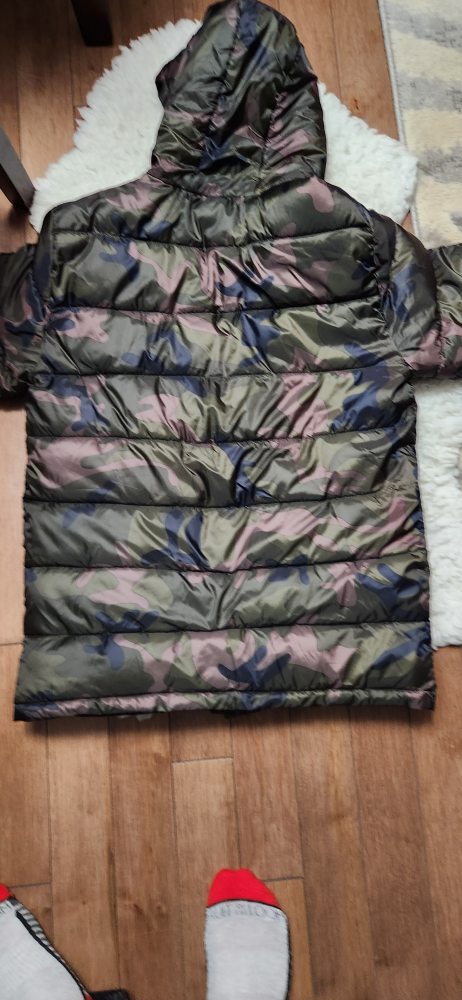 Urban Vintage Men's Camo Puffer Jacket - Size M/M - photo 2
