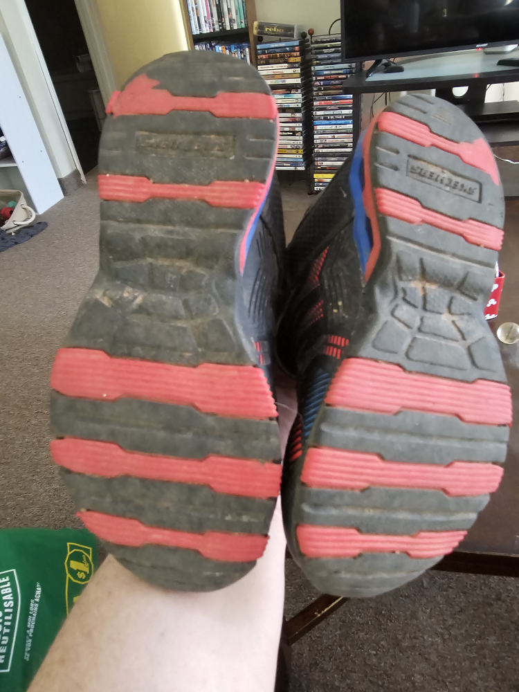 Skechers Boys' Size 12 Water Resistant Sneakers - photo 2