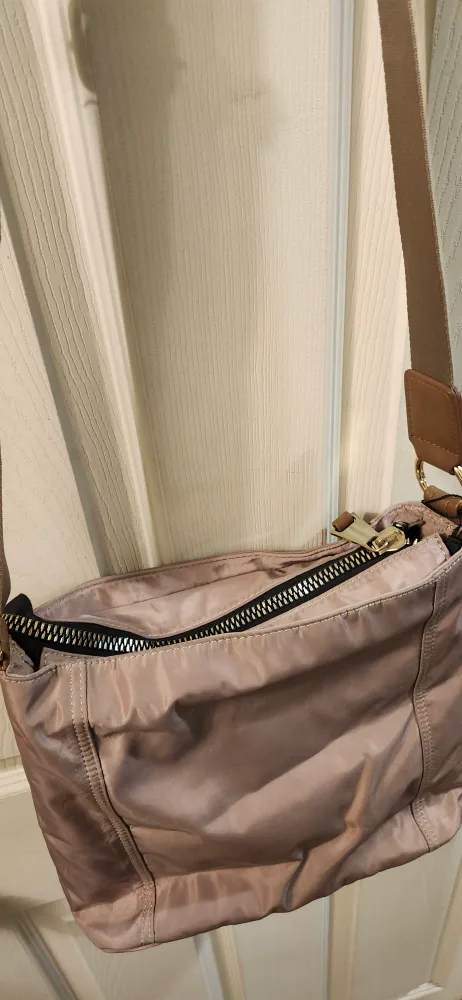 BRAND NEW. Adrienne Vittadini Crossbody Bag.  final sale image indicator(6)