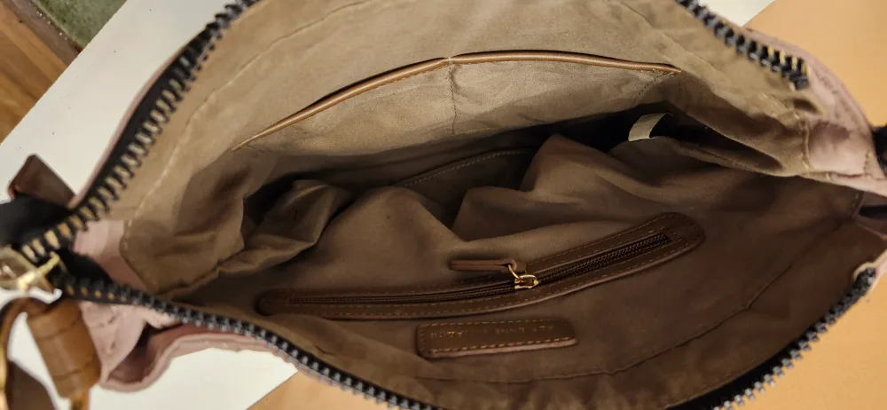 BRAND NEW. Adrienne Vittadini Crossbody Bag.  final sale image indicator(7)