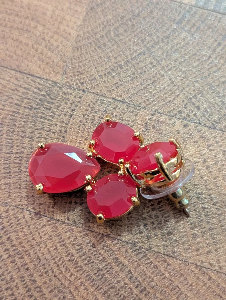 Adore Jewellery Set: Red Drop Earrings & Black Crystal Necklace image indicator(8)