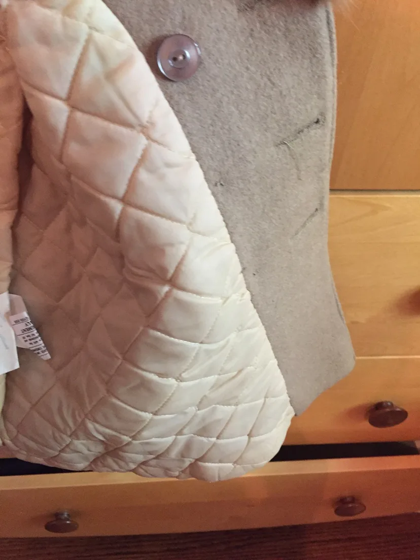 Vintage Toddler's Beige Wool Coat with Fur Trim image indicator(3)