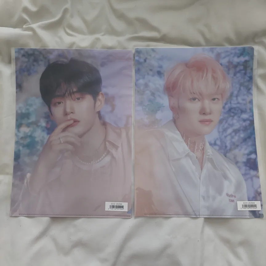 ZEROBASEONE ZB1 Yura Yura clear file POBs - Kpop / K-pop image indicator(3)