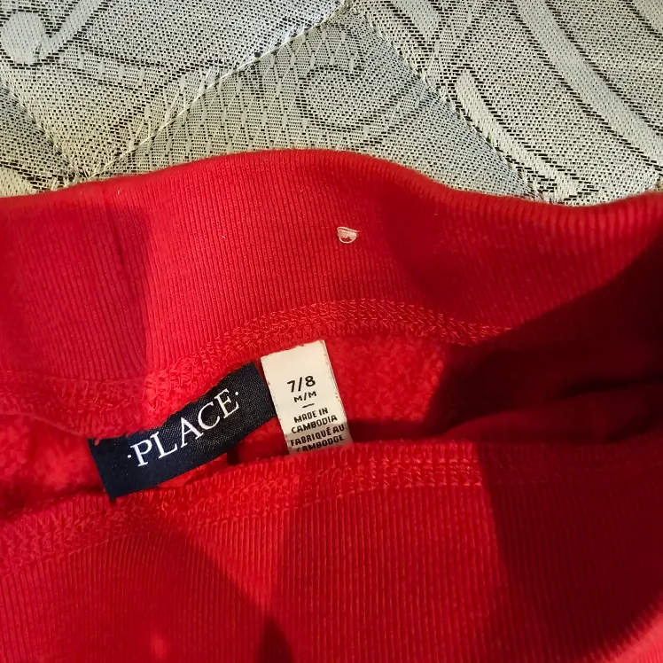 Place Red Joggers Size 7/8 image indicator(2)