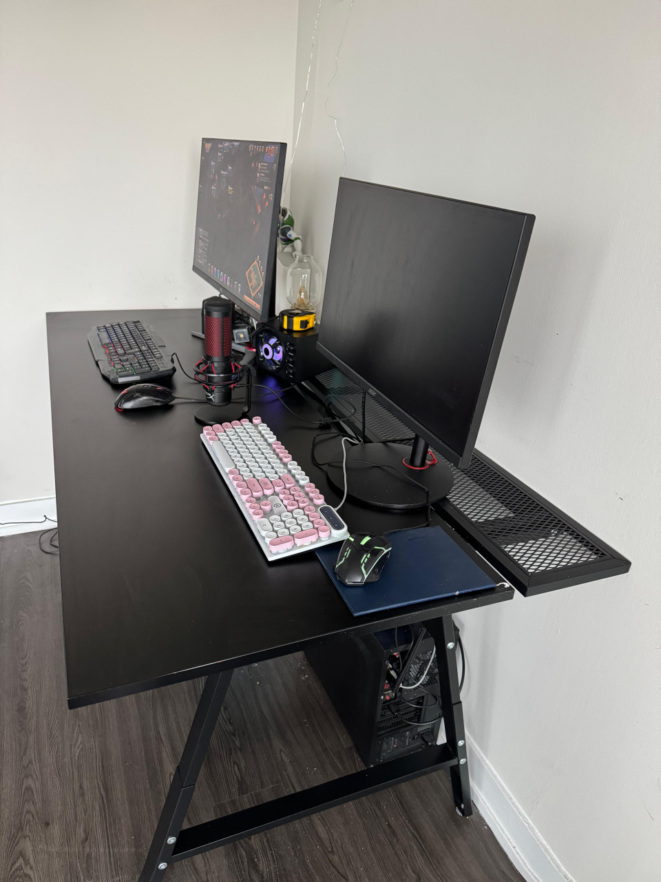 moving SALE Gaming Desk - photo 5