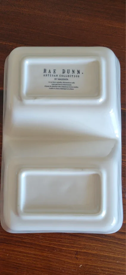 Sweet & Salty Divided Dish plus Collapsible Measuring Cup Set image indicator(3)