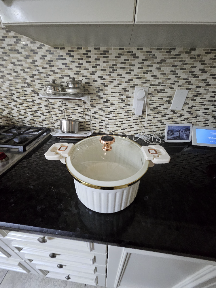 White and Rose Gold Ceramic Pot with Lid