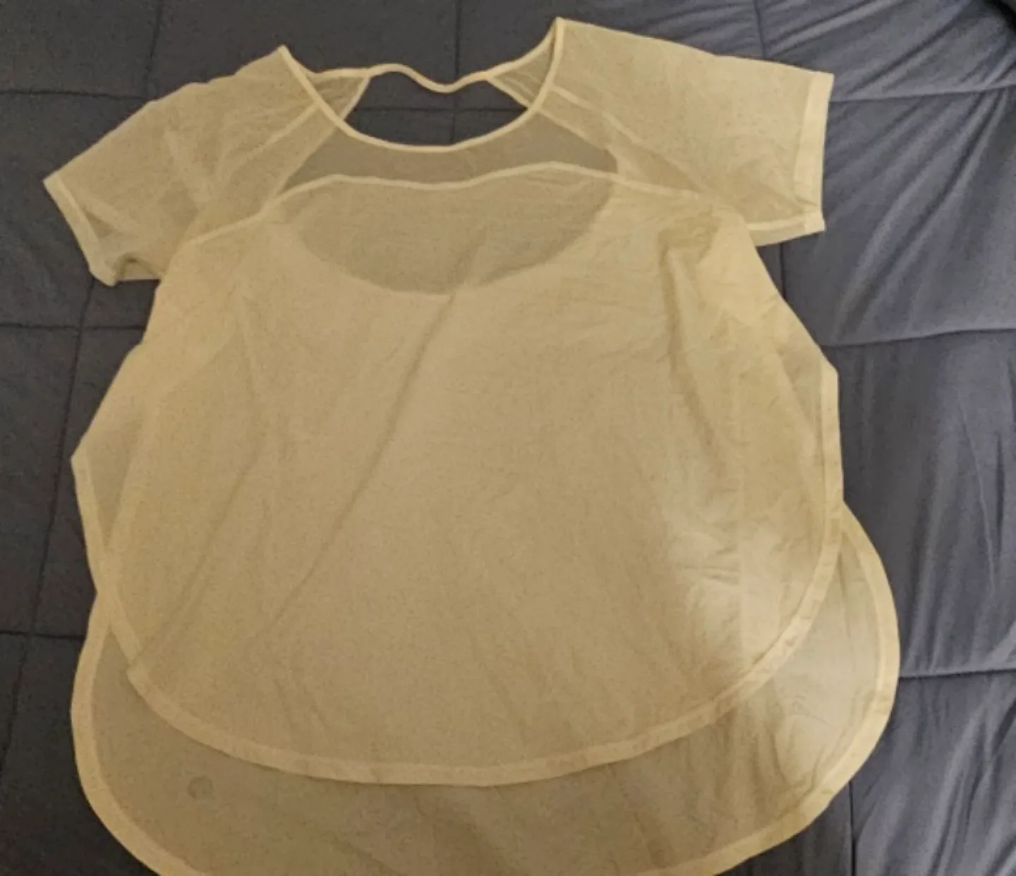 Lululemon white t-shirt size 10 image indicator(2)