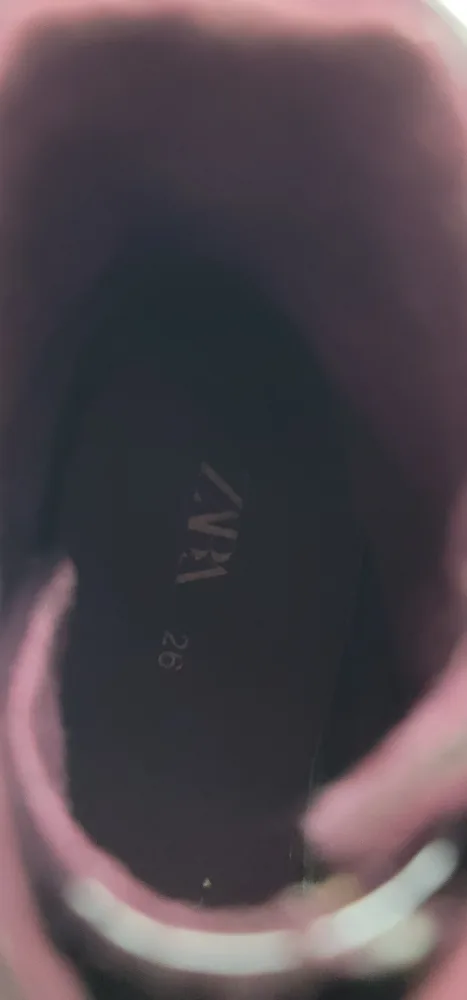 Zara Kids Patent Leather Boots Size 26 image indicator(3)