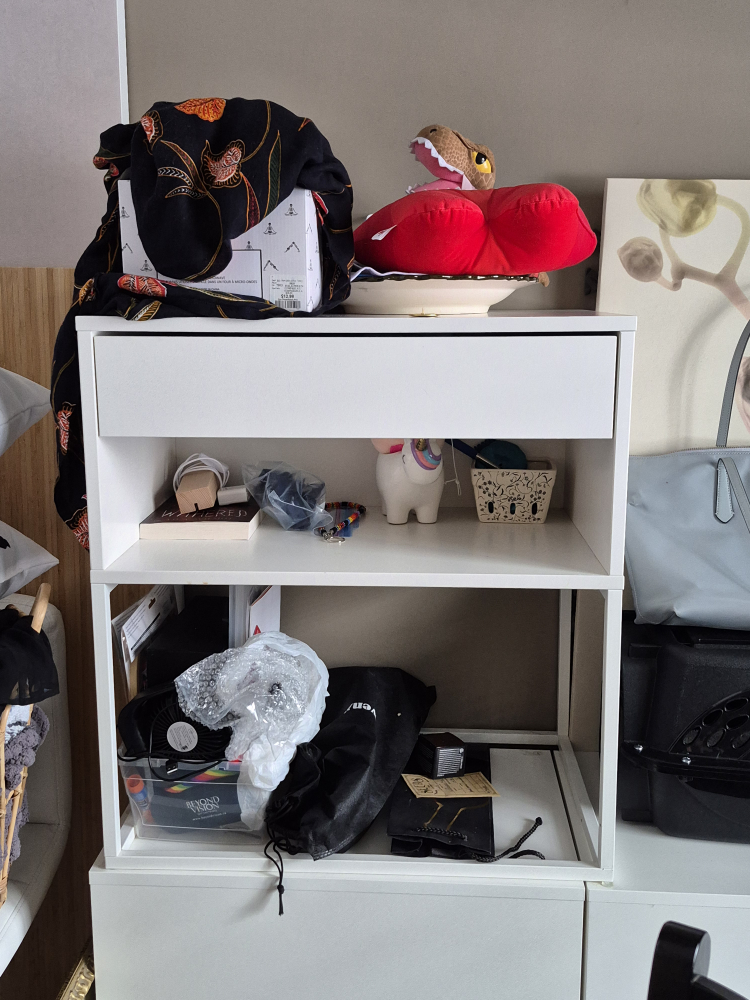 White End Table with Drawer