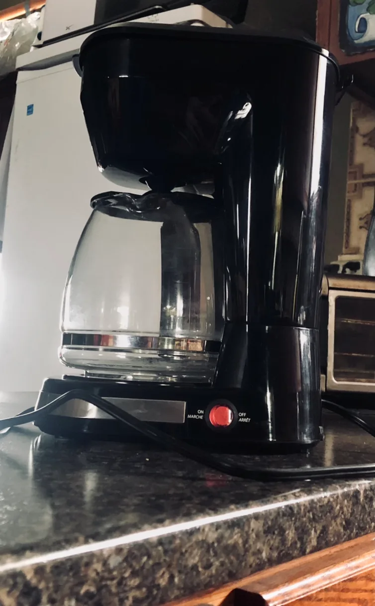 12 cup  Coffee maker by Toastmaster image indicator(2)