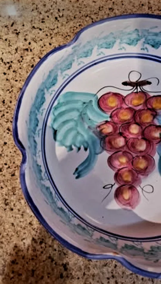 Vintage Italian Hand-Painted Grape Bowl image indicator(3)