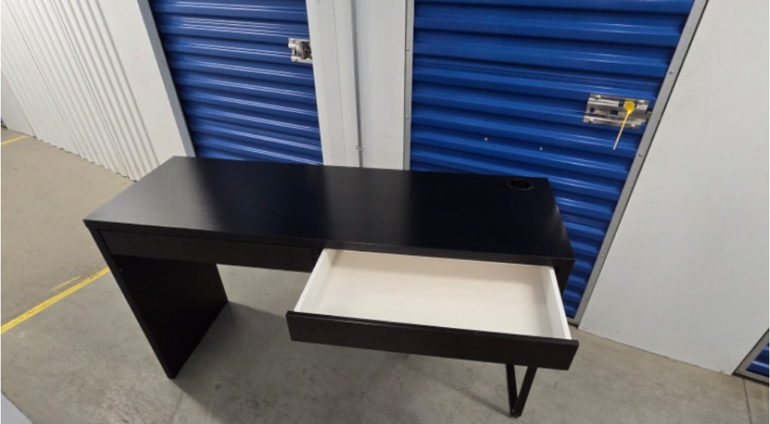 Black Desk with Two Drawers - photo 2