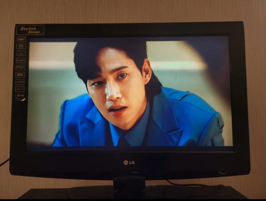 37inch LG TV image indicator(3)