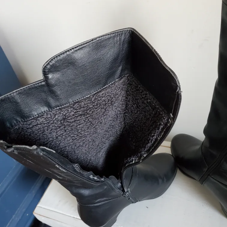 Women's Naturalizer Black Fashion Boot image indicator(5)