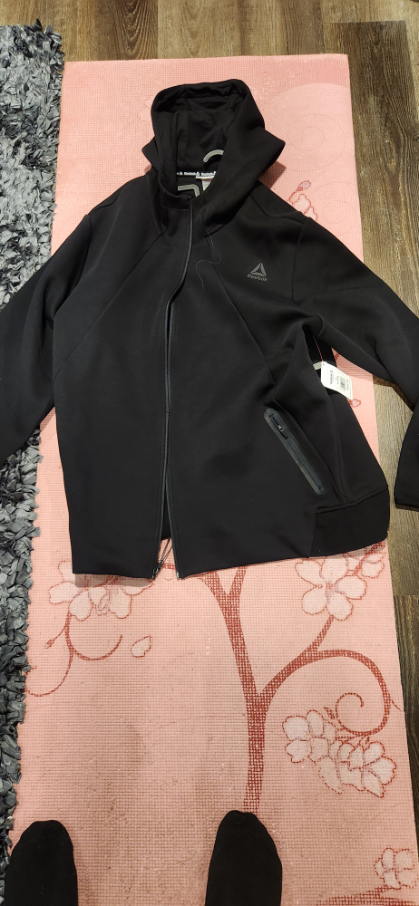New Reebok Men's 2XL Black Fleece Joggers and Hoodie Set
