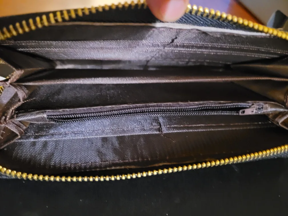 Embroidered Floral Wallet image indicator(2)