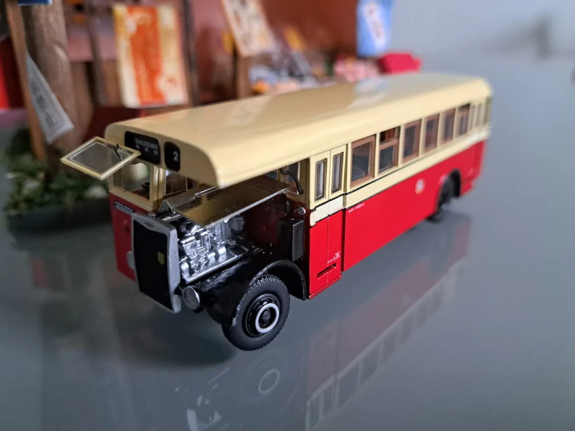 ABC Model Shaukiwan Bus No. 2 diecast model image indicator(3)