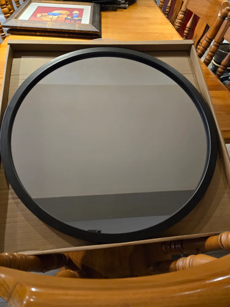 Assorted home decor items image indicator(7)