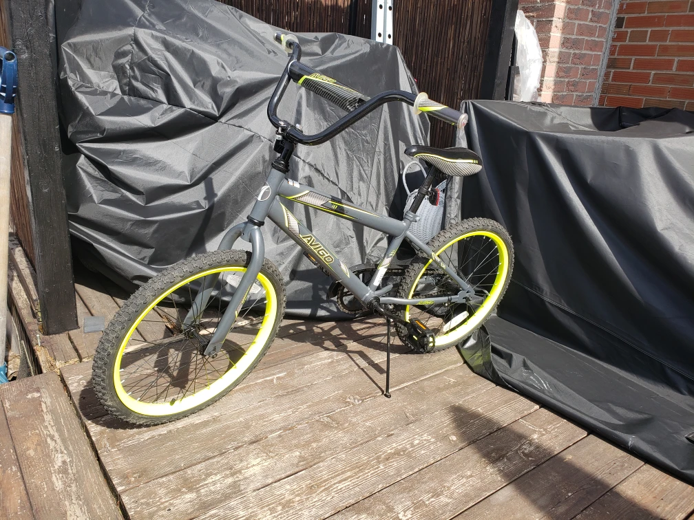 Avigo 20" Boys' Bike - photo 2