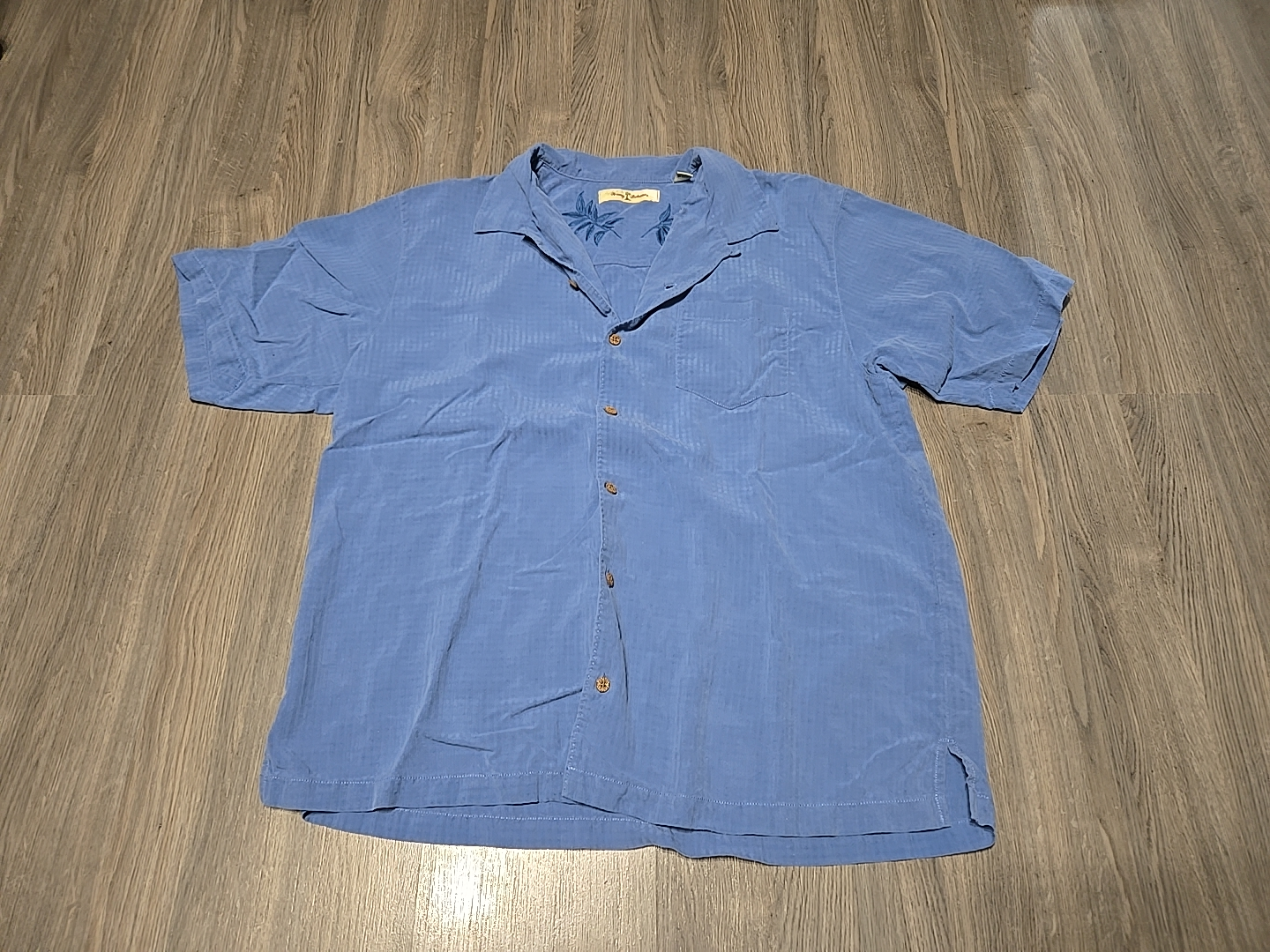 Tommy Bahama Men's XL Silk Button-Down Shirt