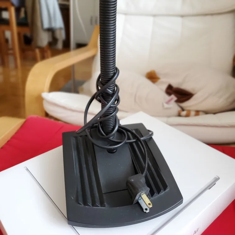 🧡 Black Desk Lamp with Flexible Gooseneck image indicator(4)