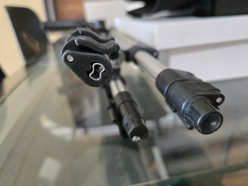 Mini Tripod for Smartphones image indicator(3)