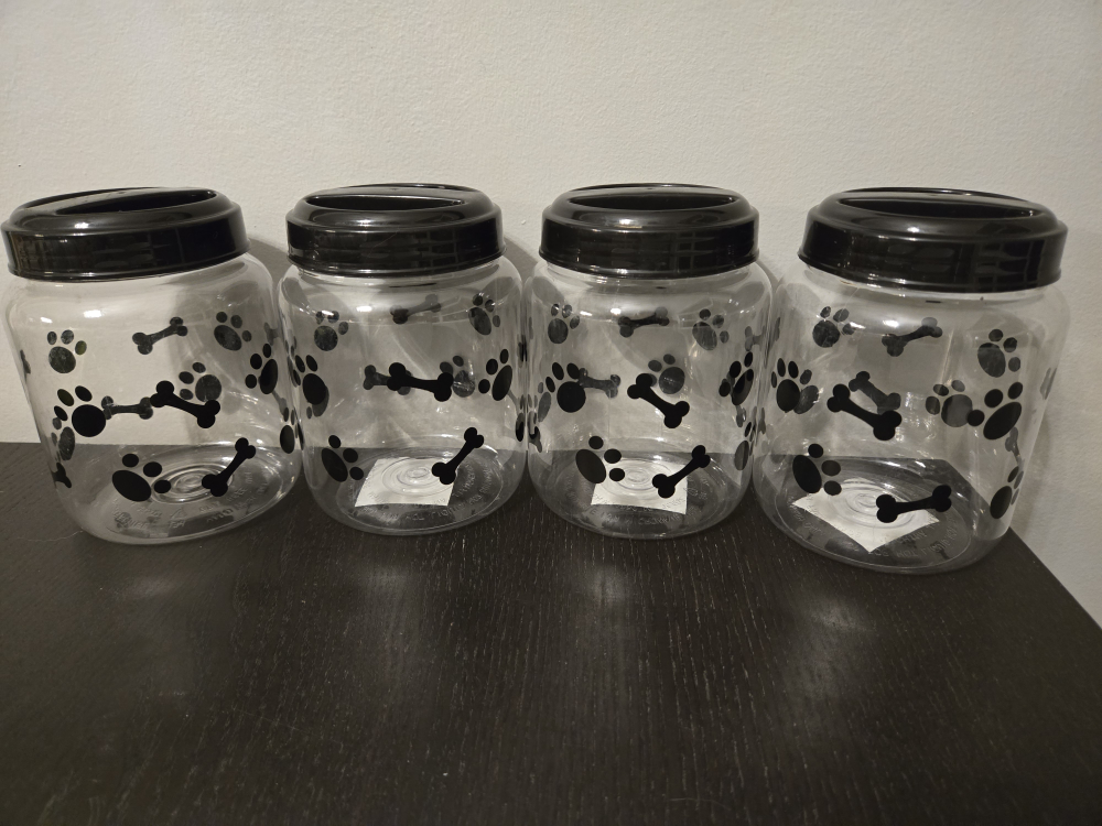Set of 3 Clear Pet Food Storage Jars with Black Lids - photo 2
