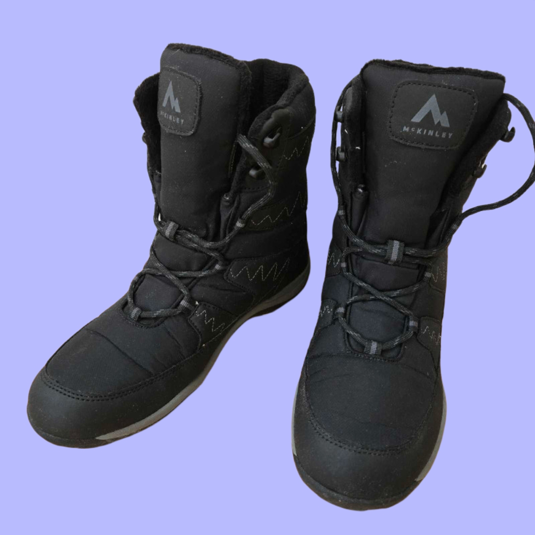 McKinley Lola Women's Winter Boots - Size 8 US