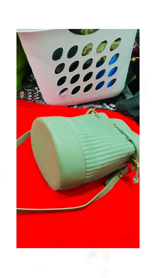 Zara Basic Collection Sage Green Quilted Bucket Bag image indicator(5)